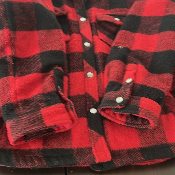 CoffeeShop Red Flannel Plaid Quilted Cropped Wool Blend Jacket Size L - Picture 16 of 17